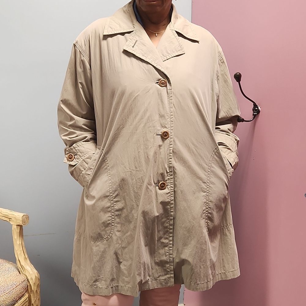 Vintage London Fog Taupe 3/4 Lined Trench Coat - Picture 10 of 12